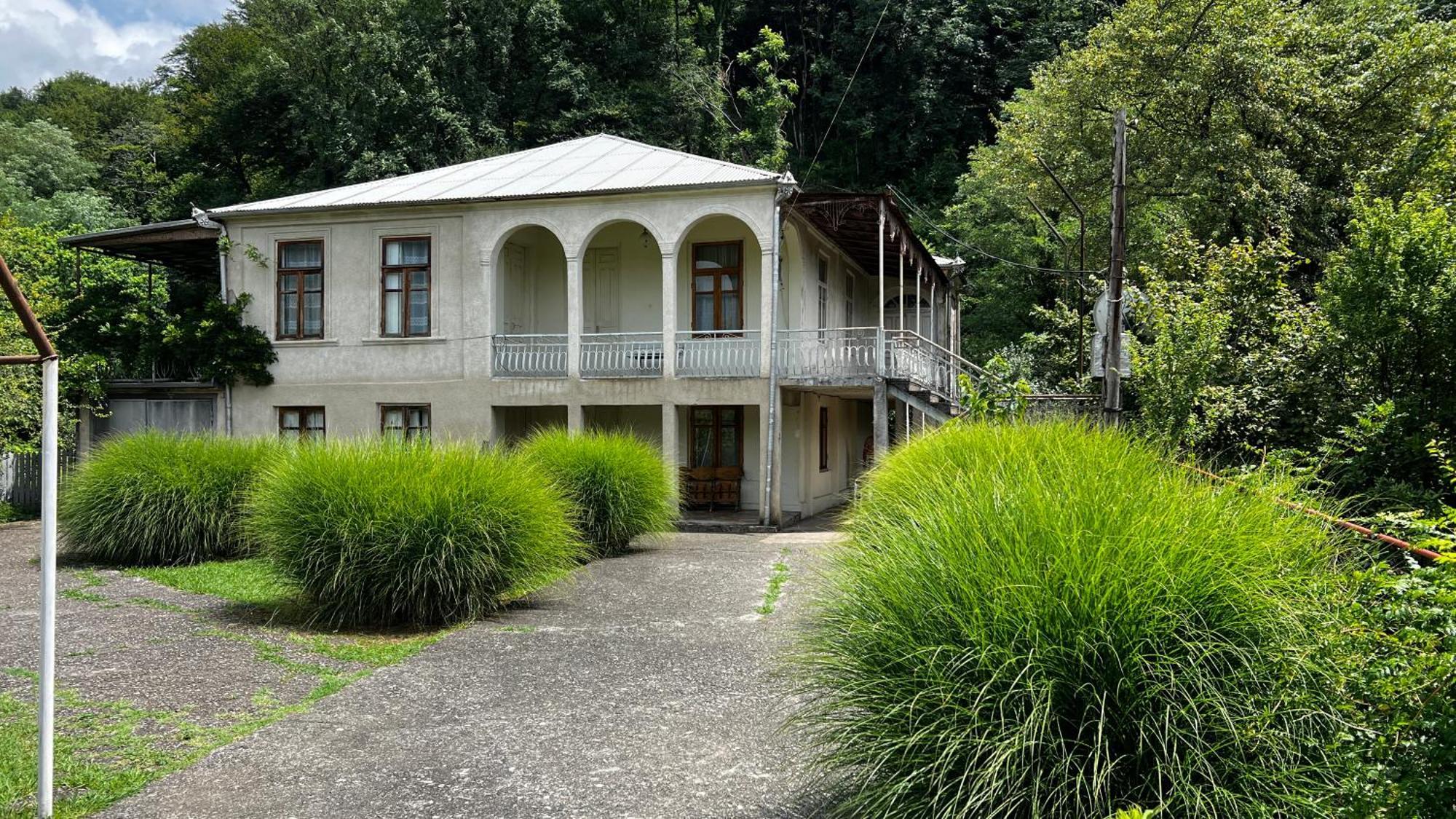 Hotel Ezo Jvari Exterior foto